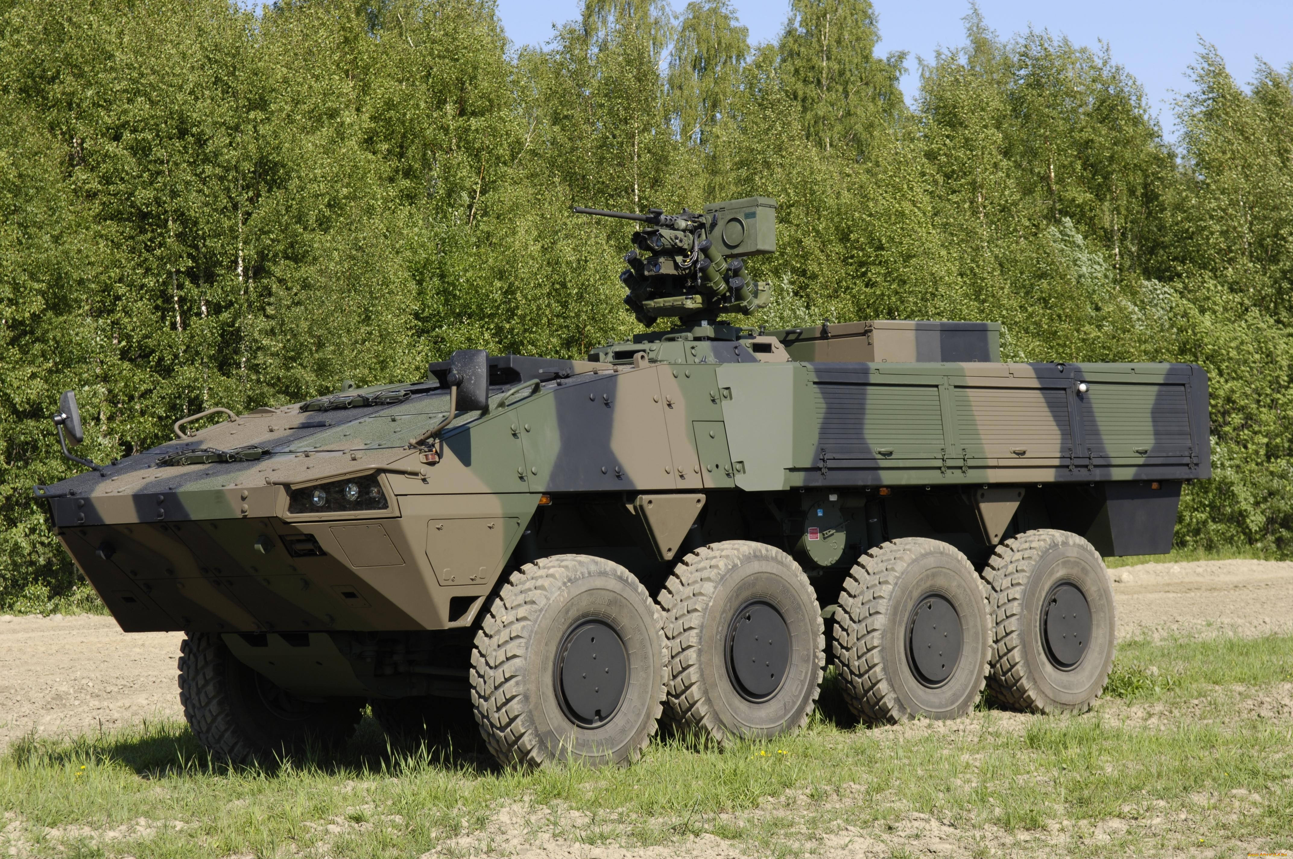 Бтр лес. БТР Patria 8x8. БТР Патрия амв. Финский БТР Patria. Patria AMV бронетранспортер.